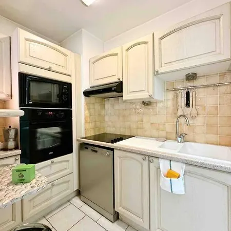 L'escale Appart : Apt 4 Prs, 500m Plages * Antibes
